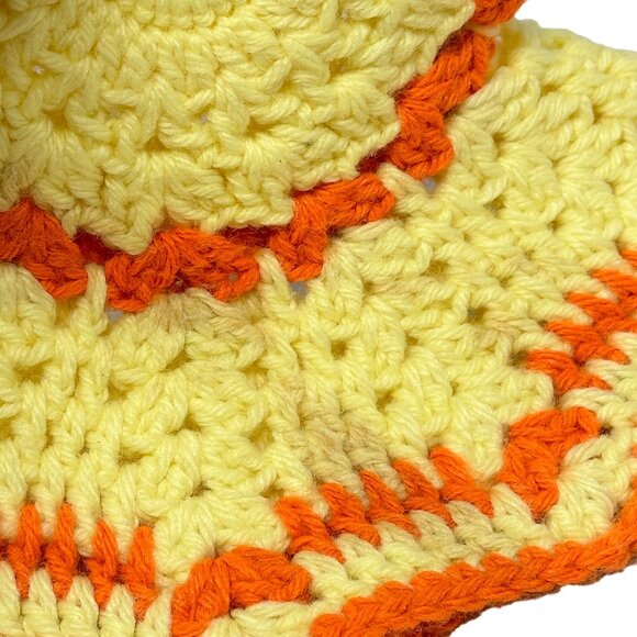Vintage Handmade Crochet Dress Pot Holders Yellow Orange Ring Hole 7 x 6 Inch - Picture 4 of 6
